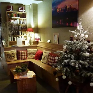https://la-tourmaline-aime.hotels-rhonealpes.com